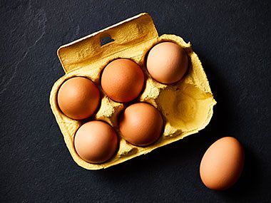 6 free-range British eggs
