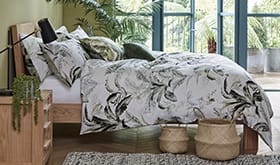 Botanical print bed set