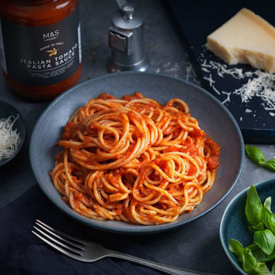 Spaghetti with a tomato sauce