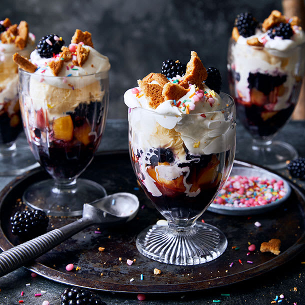 Blackberry and peach sundae