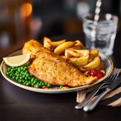 Wholetail Scampi & Chips