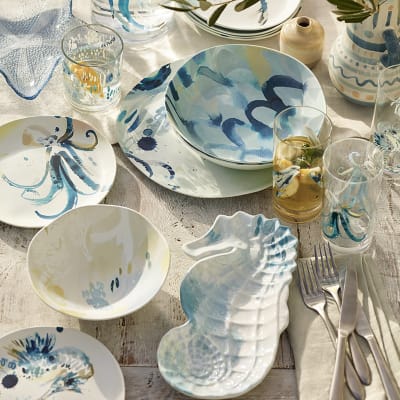 Garden plates shop and cutlery