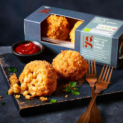 Gastropub mac ‘n’ cheese balls 