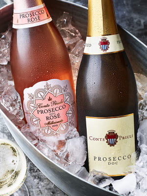 Prosecco and sparkling wine