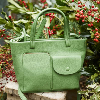 Green deals leather purse