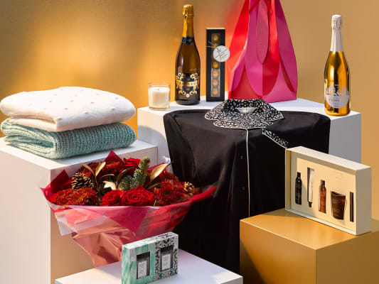 m and s gifts for ladies