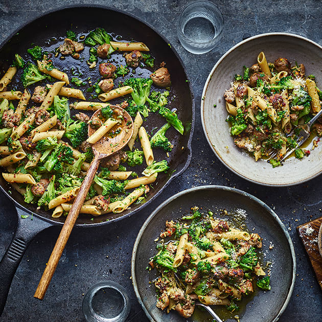 Speedy sausage and broccoli pasta