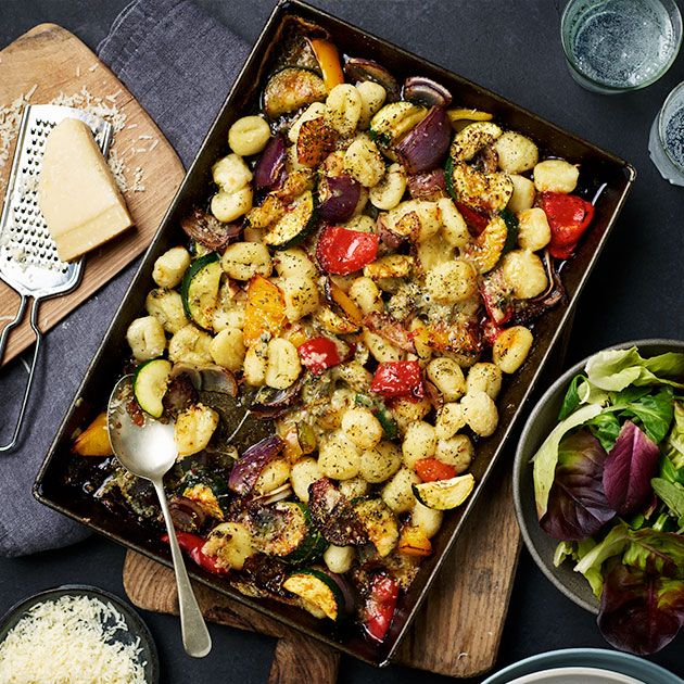 Crispy gnocchi with Mediterranean vegetables and blue cheese