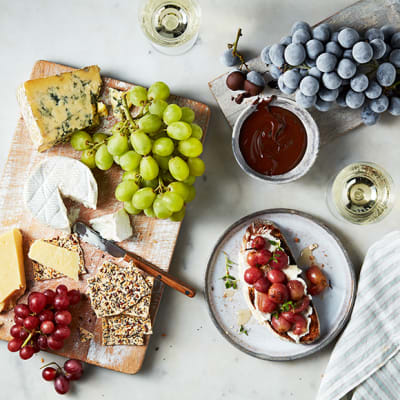 Explore Flavour Bombs Seedless Grapes