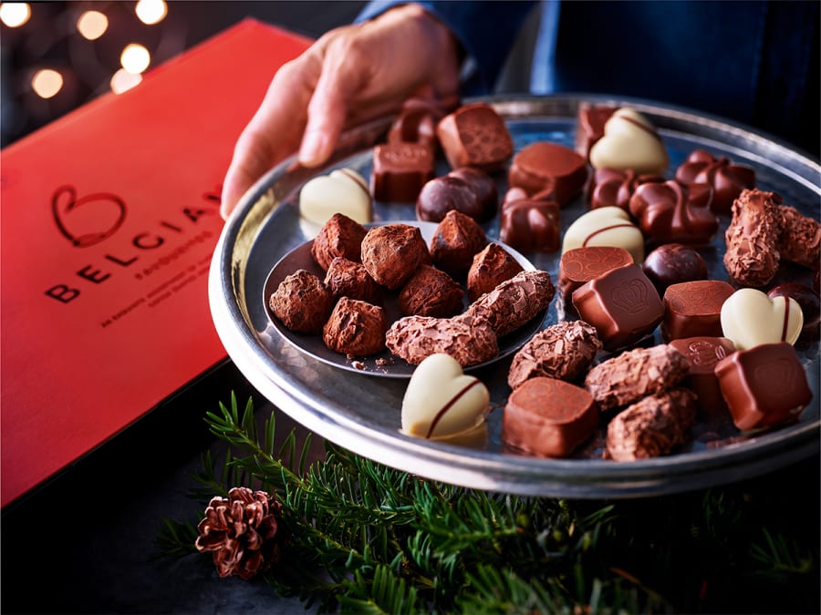 M and s chocolate outlet