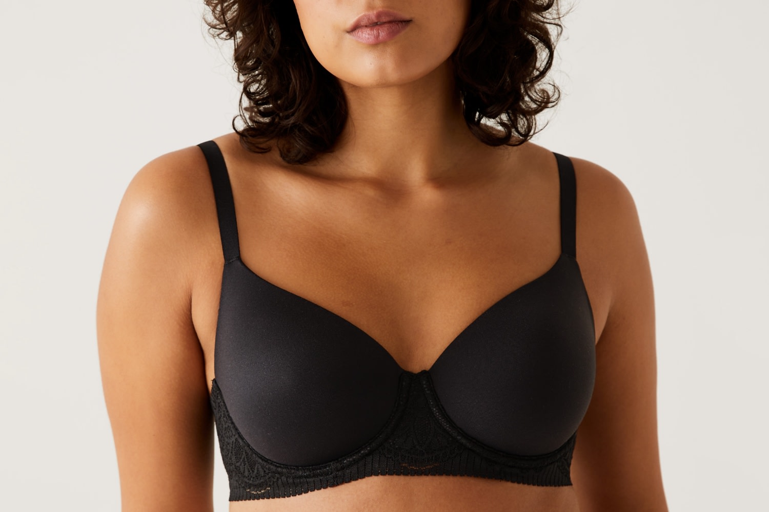 Bra Fit Guide, Lingerie